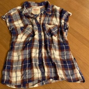 NWOT Mossimo Supply Plaid Button Up